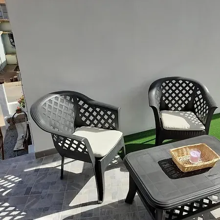 Da Michele E Azzurra Daire *